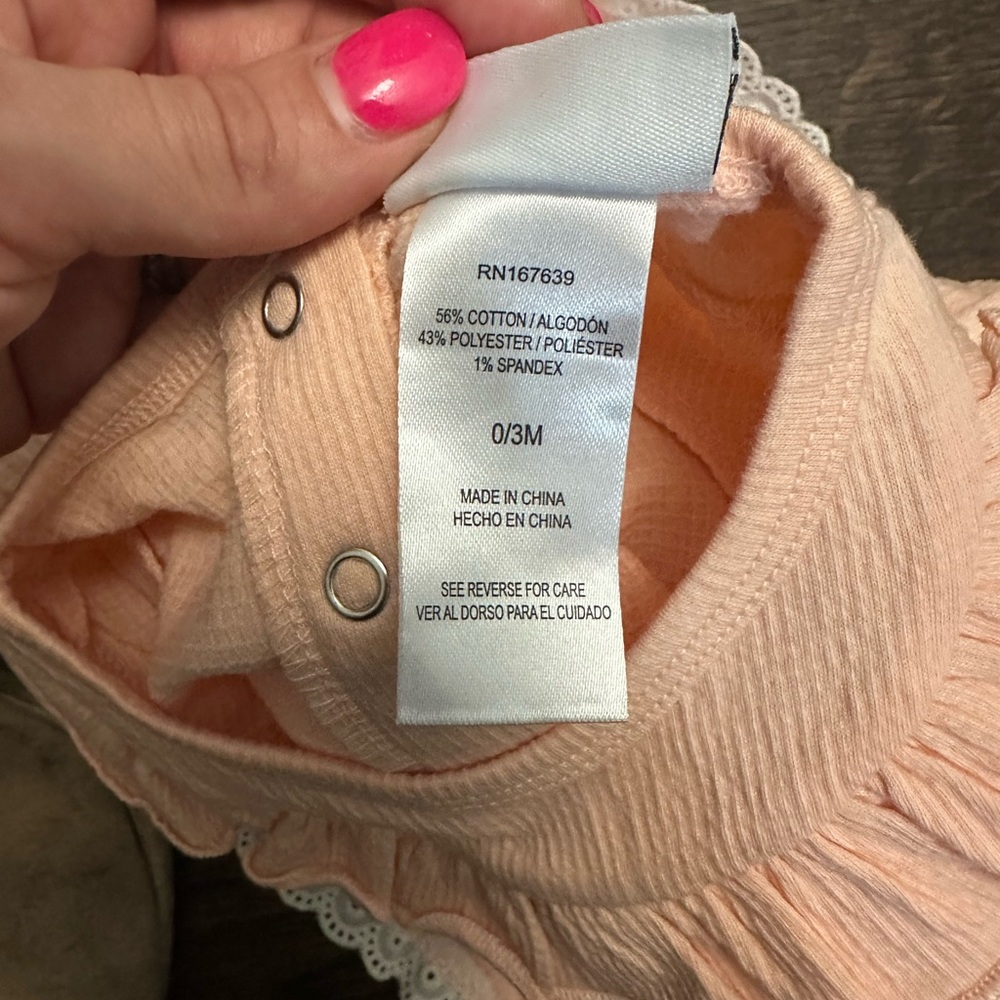 NWT Nicole Miller 0-3 Month Peach Baby Girl Outfit Set Dress & Onesie - Picture 5 of 5